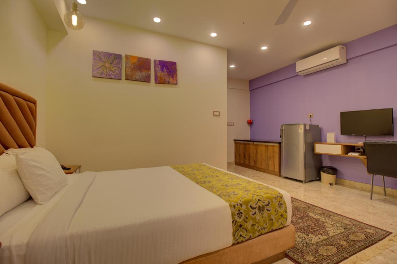 Greenstones Boutique Hotel Nashik Exterior photo